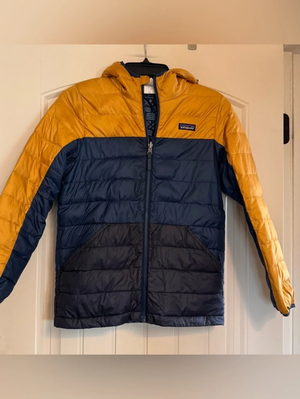 Patagonia Kids Reversible Down Sweater Hoody Navy & Mustard – Size L (12)